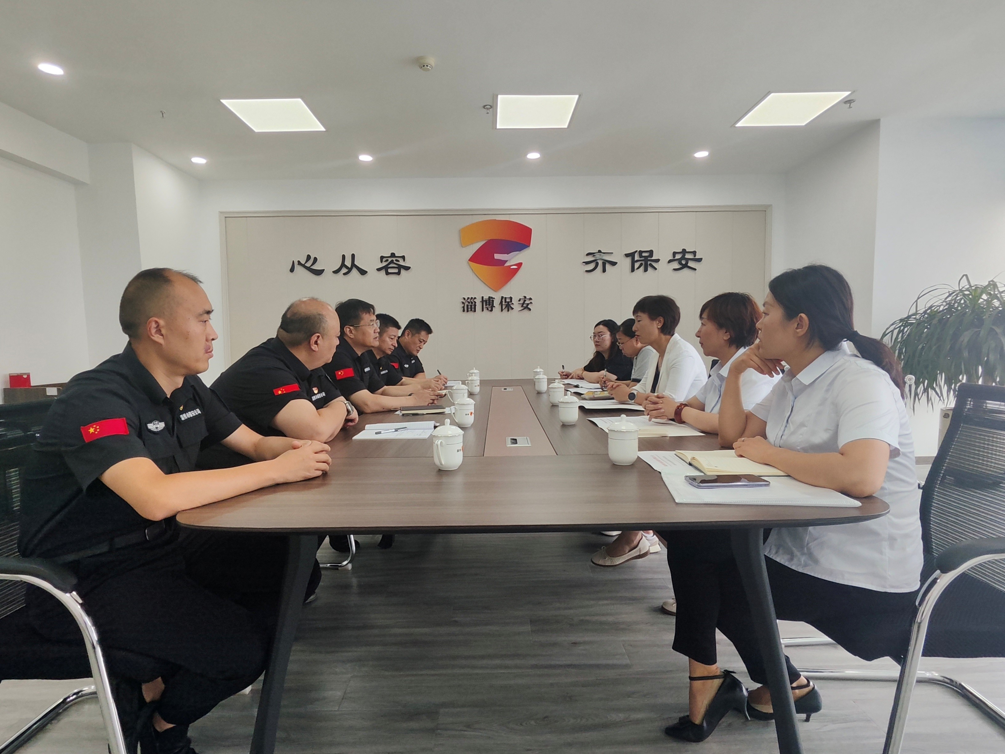 图片1 图片1