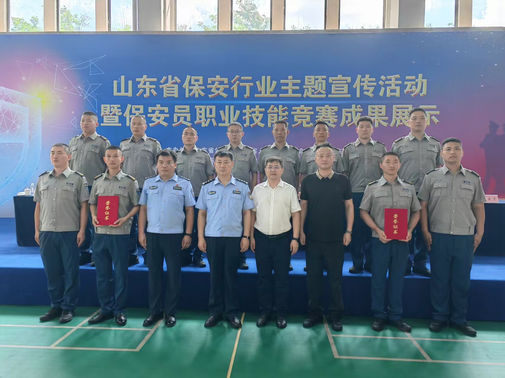 图片1 图片1